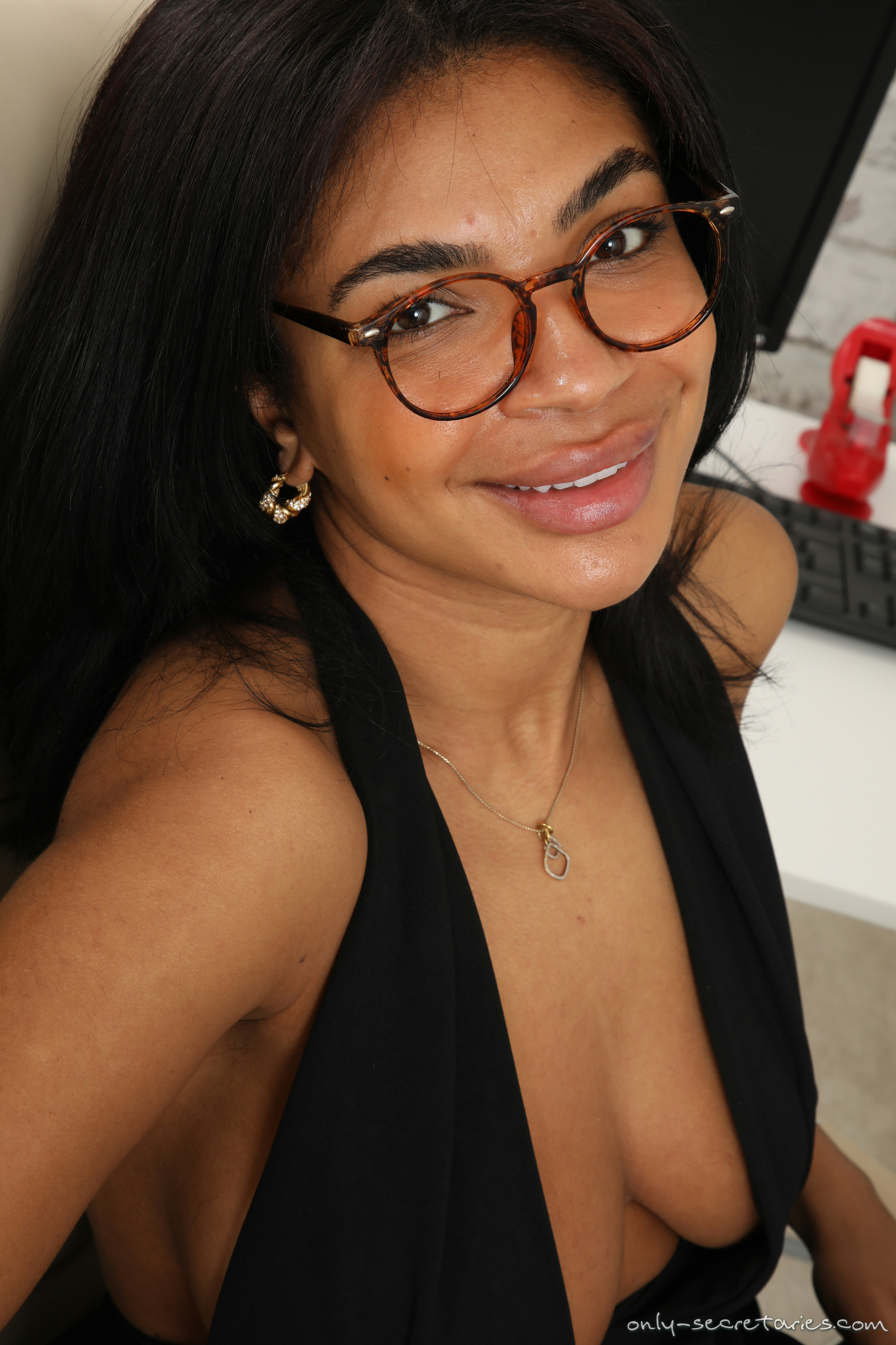 J 4 y 49 (J4y 49.jpg) Image - 102550043 - TurboImageHost.com