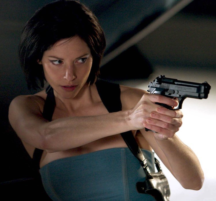 Sienna Guillory RE 2 Promo 11