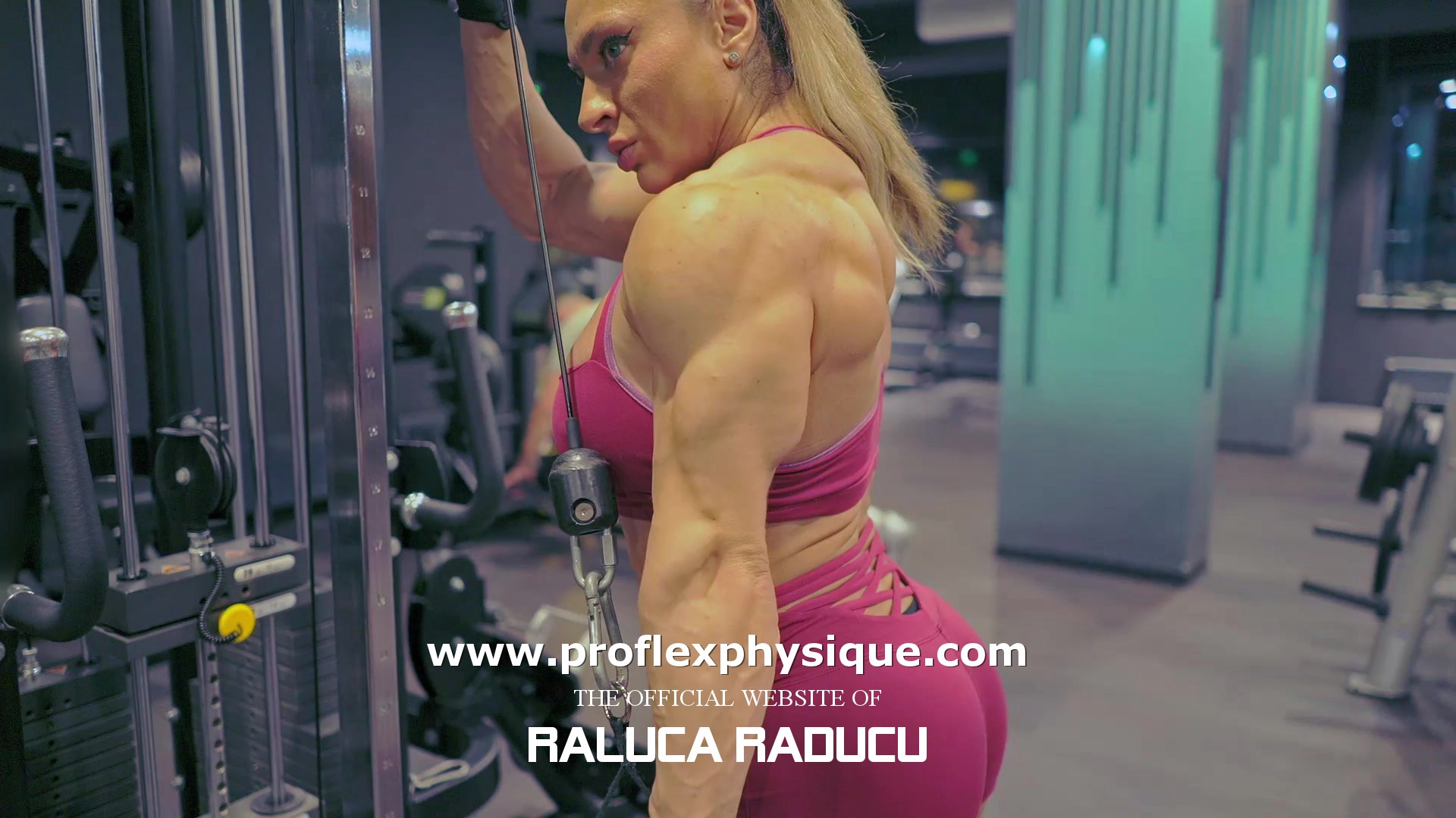 pro Raluca Raducu Vol 7 FHD blanc 1156