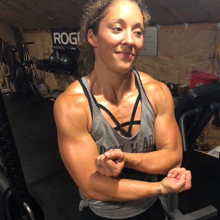 Lauren Pockevich [lcpeachez88]