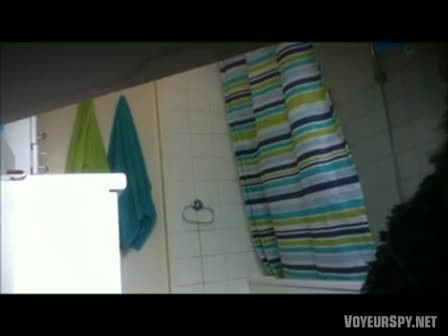 Young Petite Teen Showers Vbalkd