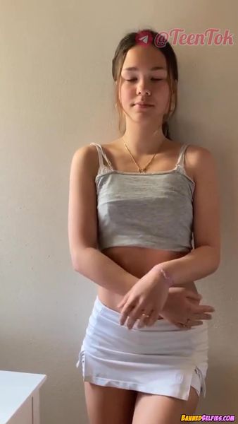 Deanna – Girl Nude Fun On Instagram