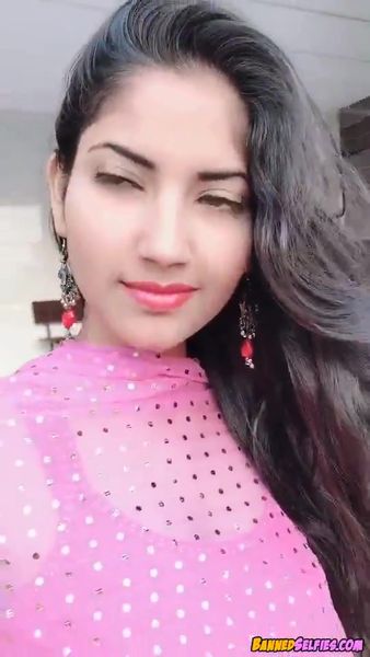 Edith – Girl Naked Fun On Tiktok