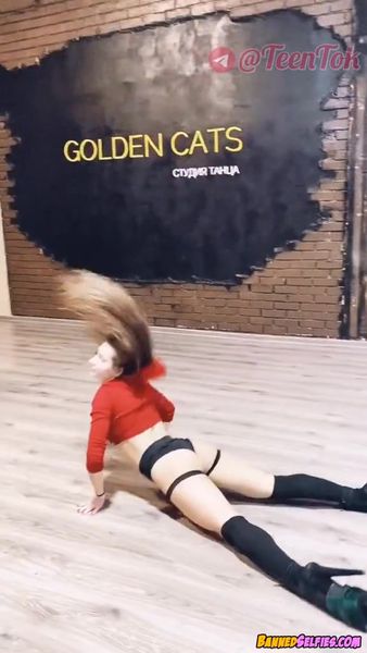 Jaiden – Horny Drunk Babe On Instagram