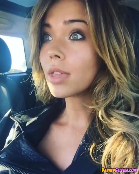 Mariyah – Innocent Little Girl Nude Selfie 1