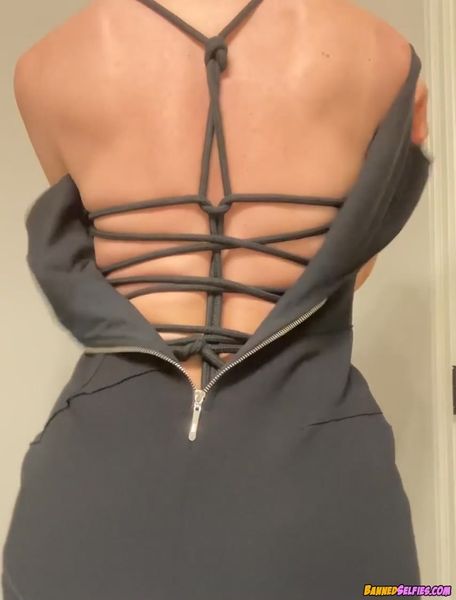 Whitney – Nude Instagram Selfie