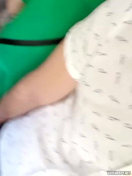 Grope1 Girl In Green Dress Needs Some1 Adbgva